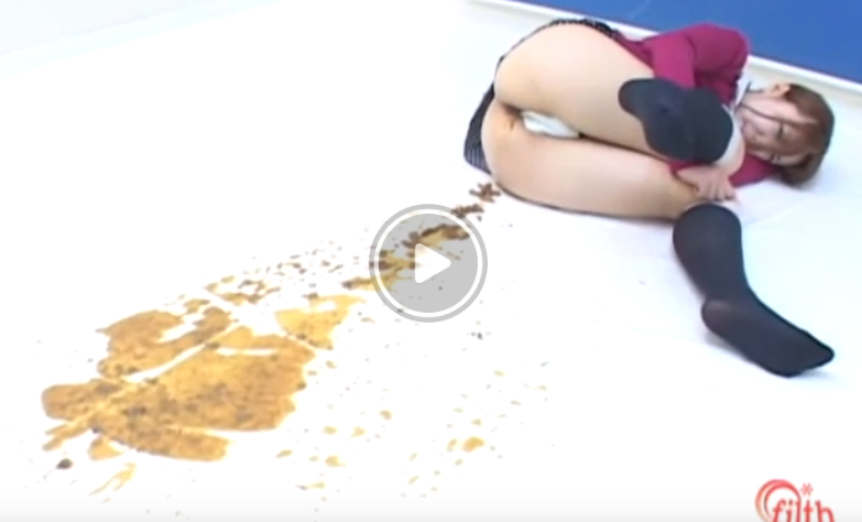 うんこ噴射が凄い女性