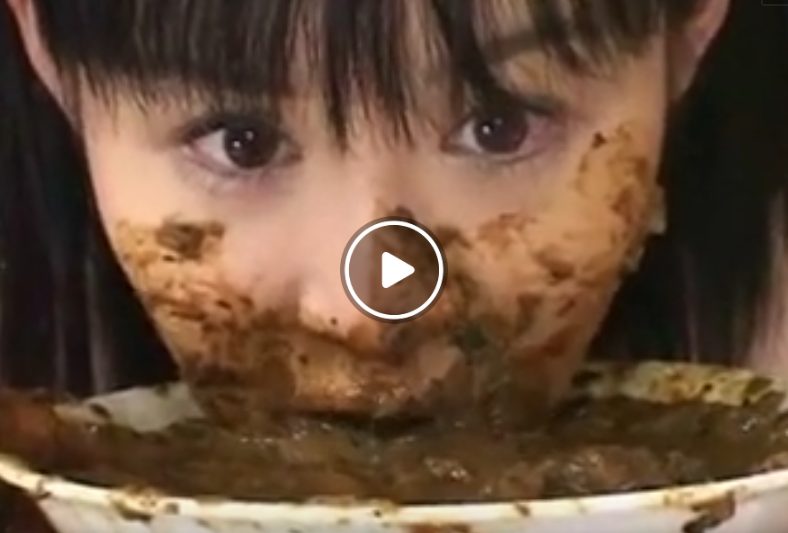 うんこを食う女の視線